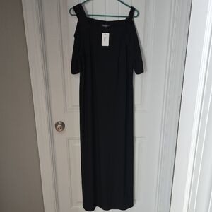 Roaman's Elegant Black Maxi Dress